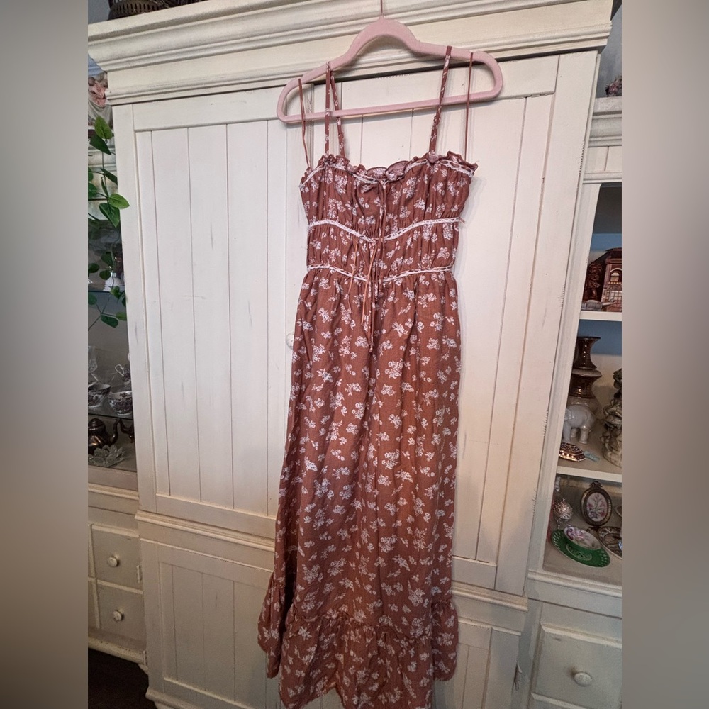 Sincerely Jules Terracotta and White Floral Dress